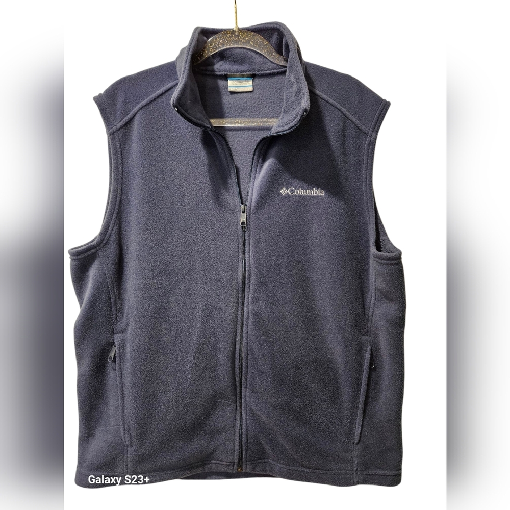 Columbia fleece vest full zip mens size Large navy blue pockets utility outdoors